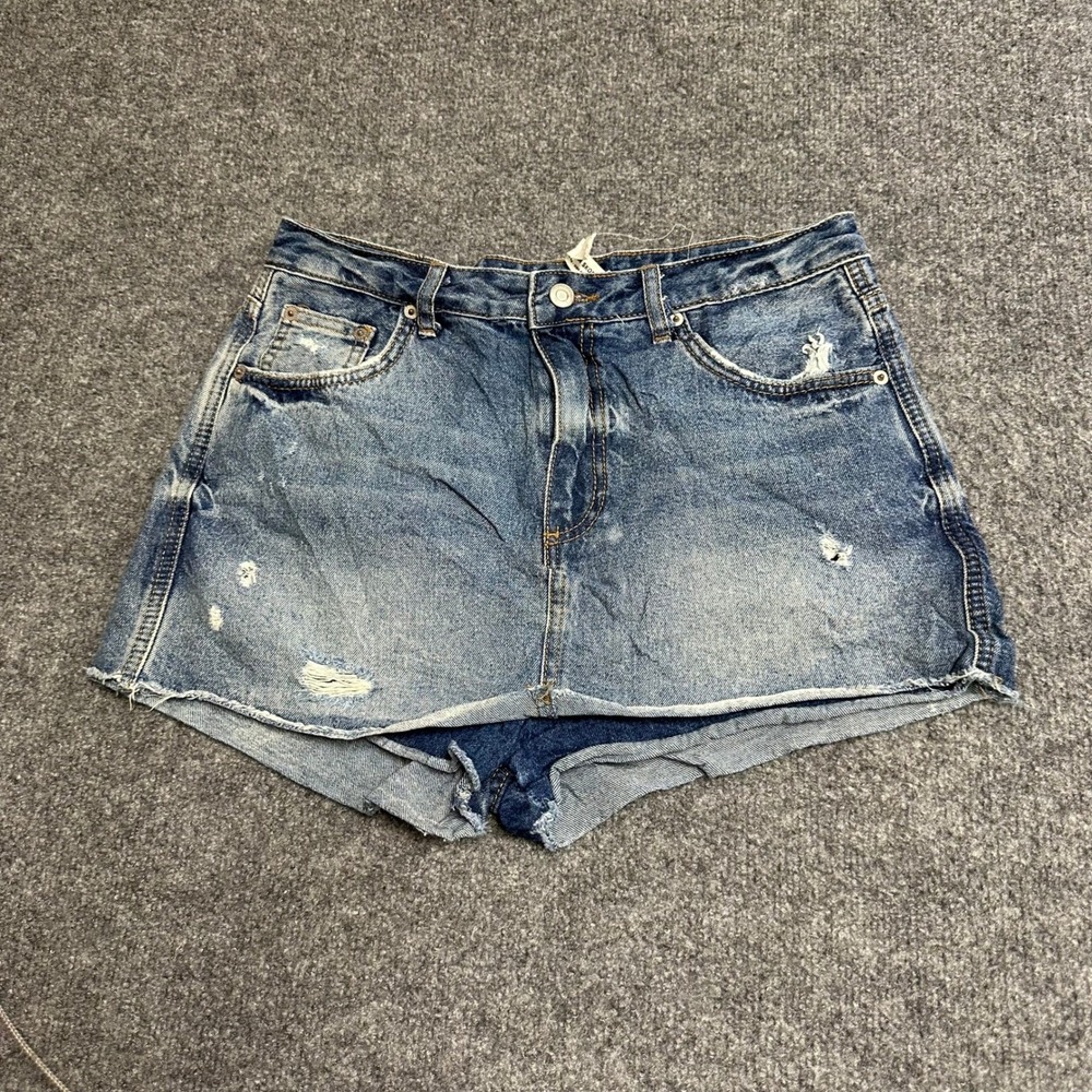 Stradivarius Skort Womens Size 8 Blue Denim Distressed Mini Casual Raw Hem